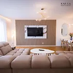Kar-la * Dolni Vestonice