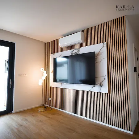 Apartahotel Kar-la *