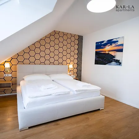 Hotel apartamentowy Kar-la