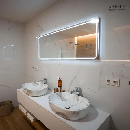 Kar-la Hotel apartamentowy *